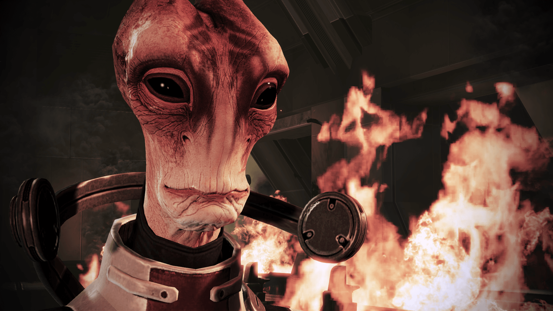 The desperate plea to EA has fans sharing their memories of the spacefaring shooter.