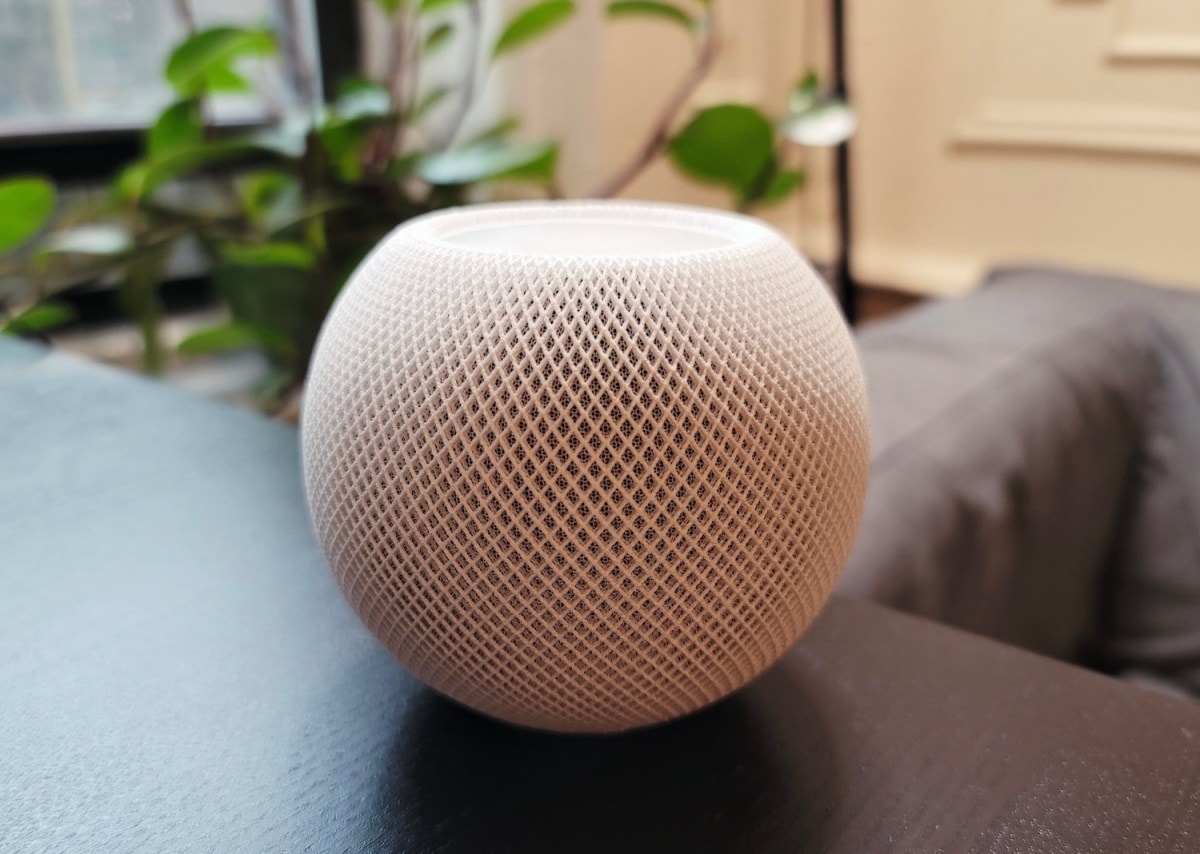 Illustration representing Apple's upcoming HomeView smart home hub