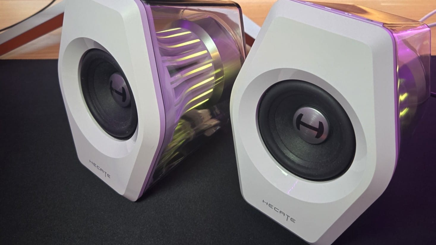 Edifier Hecate G2000 Pro