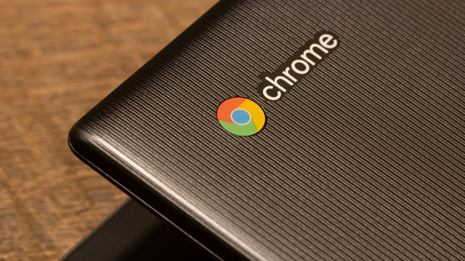 An old Chromebook laptop being used as a digital display